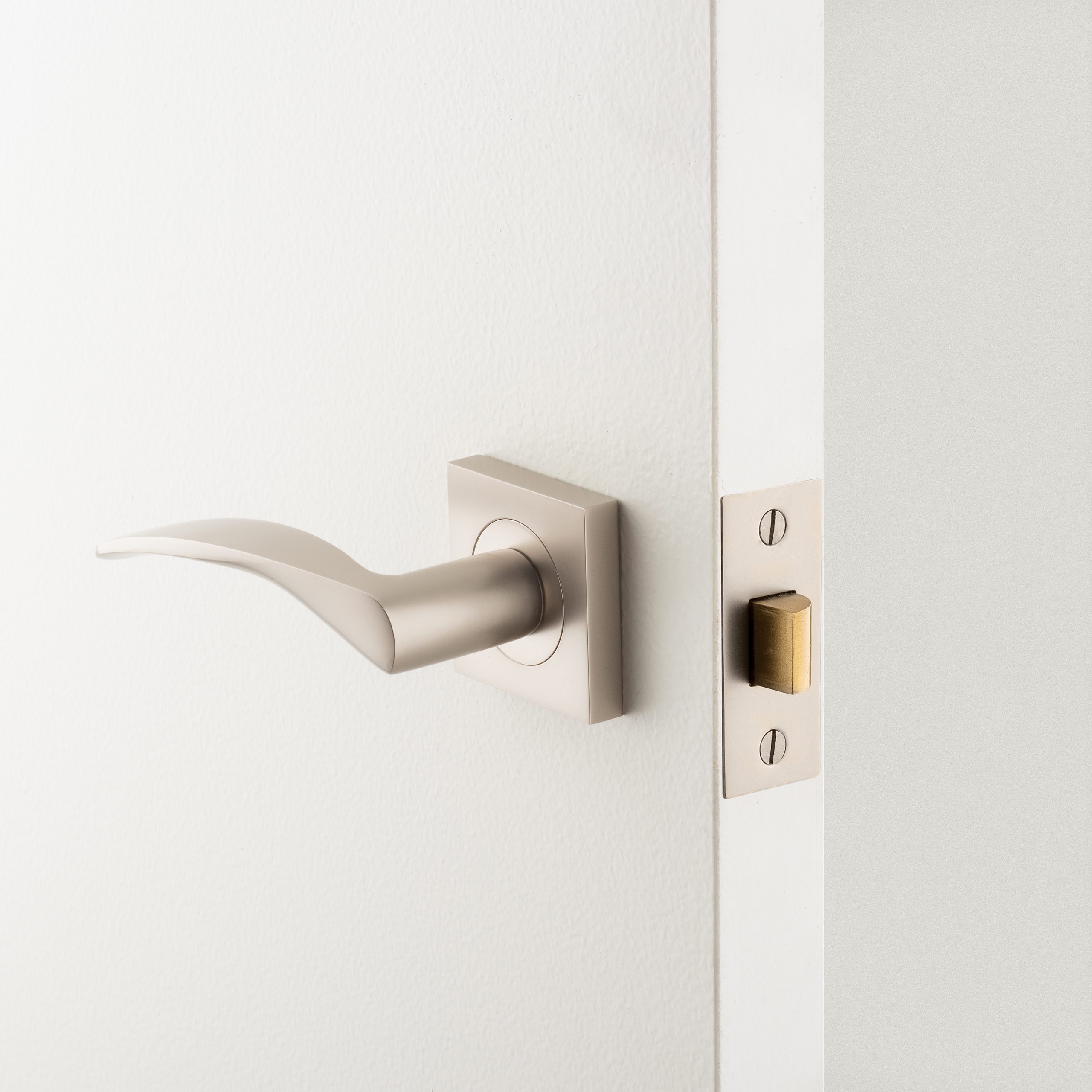 0459 - Oxford Lever - Square Rose - Brushed Brass - Passage