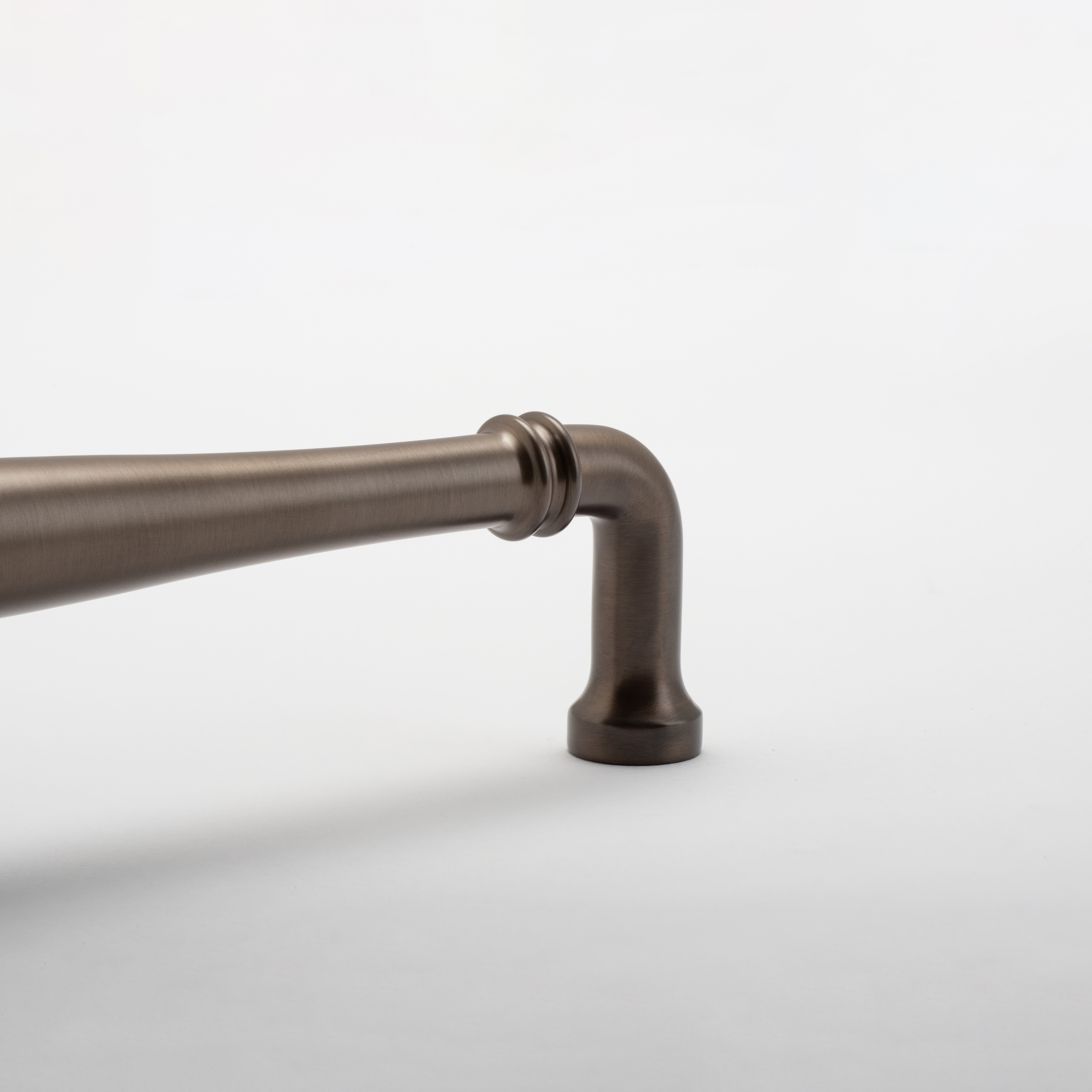 21061 - Sarlat Cabinet Pull - CTC128mm - Signature Brass