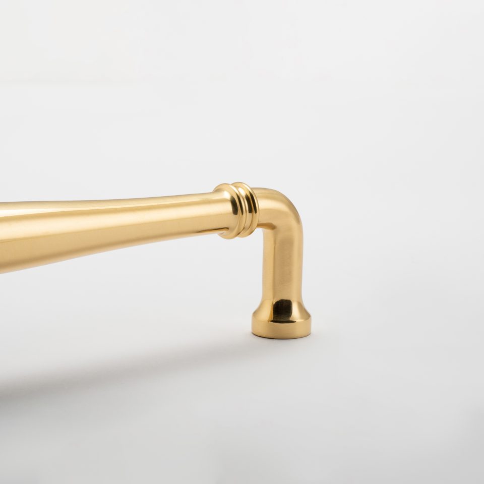 21070 - Sarlat Cabinet Pull - CTC160mm - Polished Brass