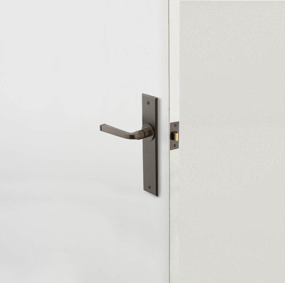 15288 - Annecy Lever - Chamfered Backplate - Brushed Brass - Passage