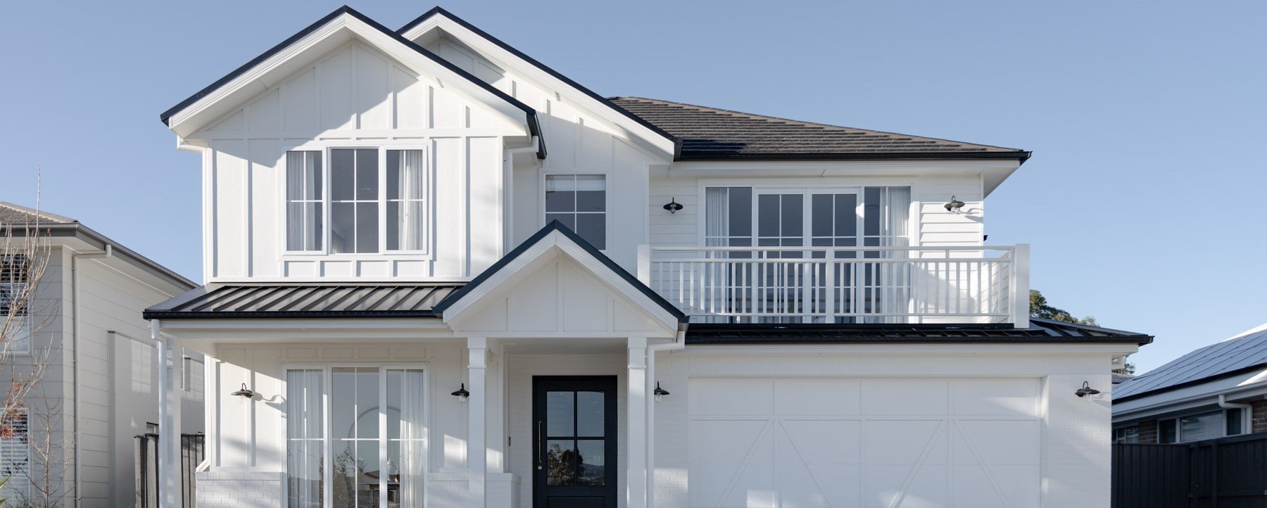 Black Front Doors: Hardware to Match Your Home’s Entrance
